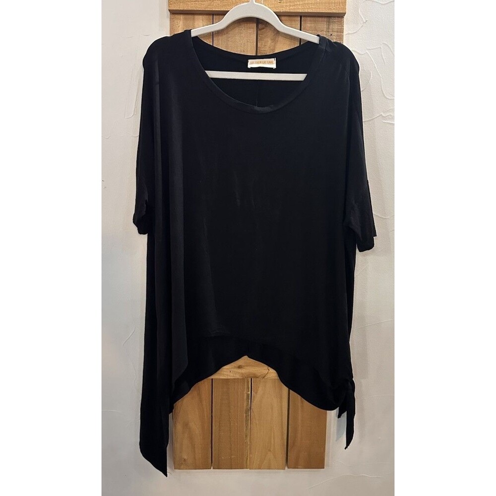 Let Them Eat Cake Black Asymmetric Sharkbite Hem Tunic Top Large T1015